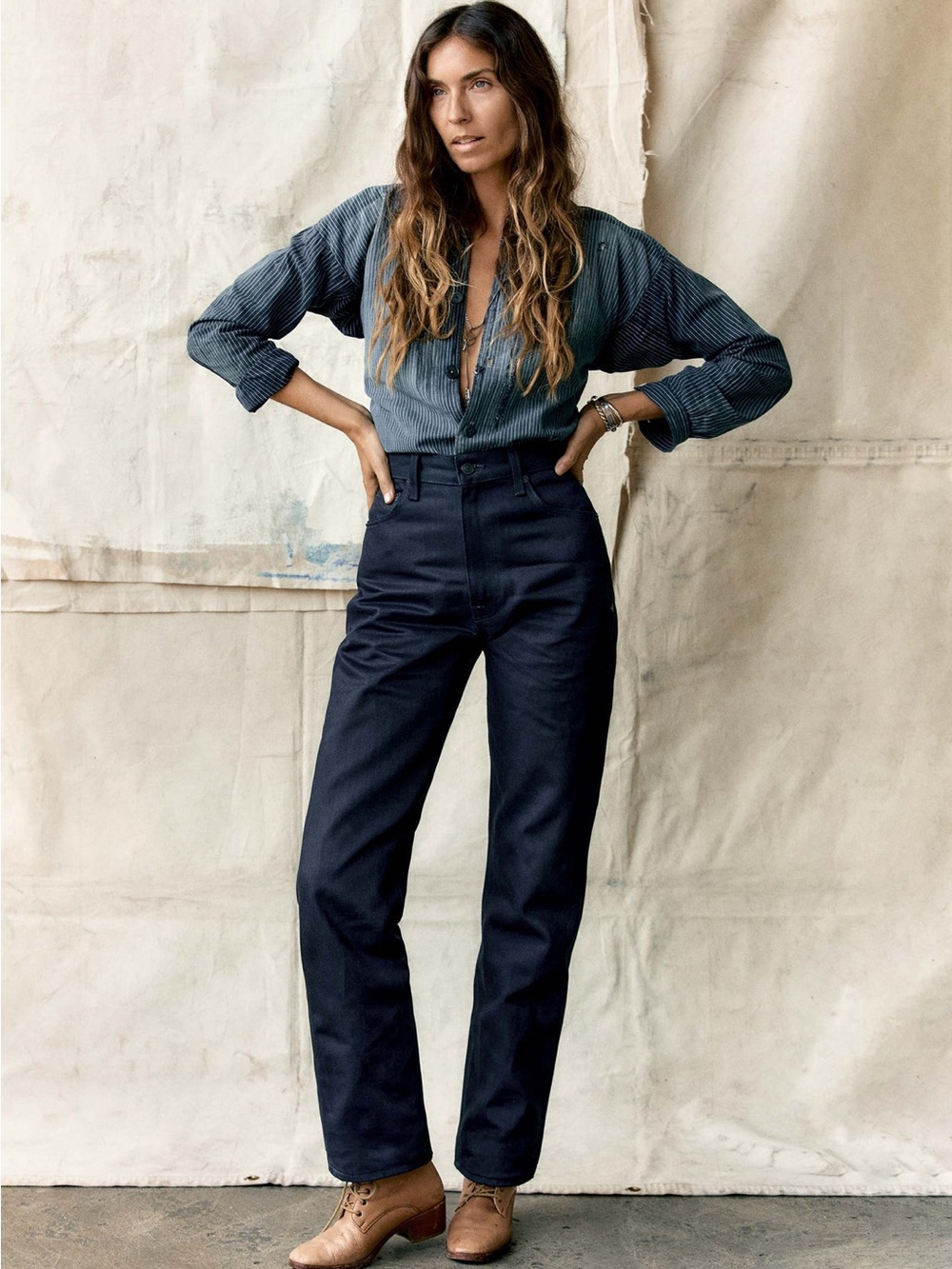 Imogene + Willie catherine slim black indigo rigid, size: 33